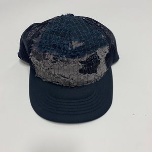 Vintage 90s trucker hat